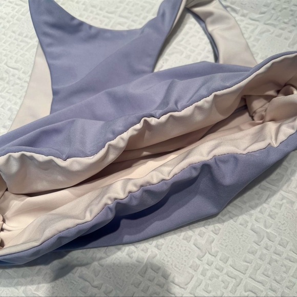 Lavender Racerback Sports Bra - Picture 5 of 5